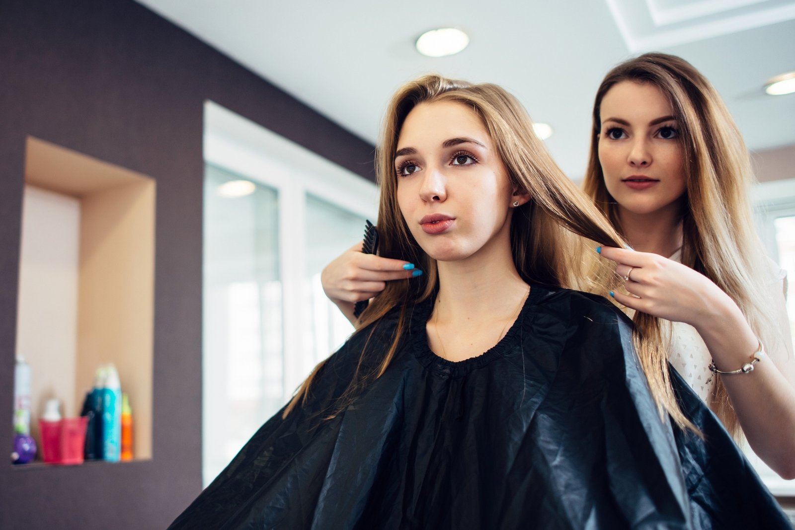 Searching for a Hair Salon Open Now?